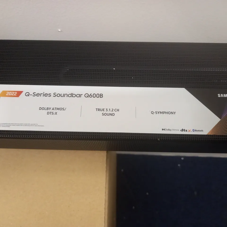 BOXED SAMSUNG Q600B SOUNDBAR AND SUBWOOFER - COLLECTION ONLY 