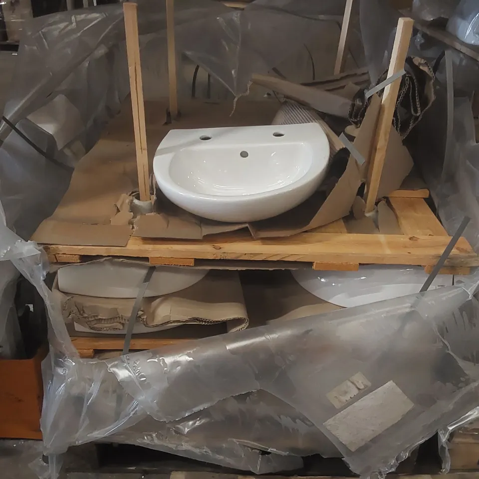 PALLET CONTAINING A LARGE QUANTITY OF LECICO BATHROOM SINKS