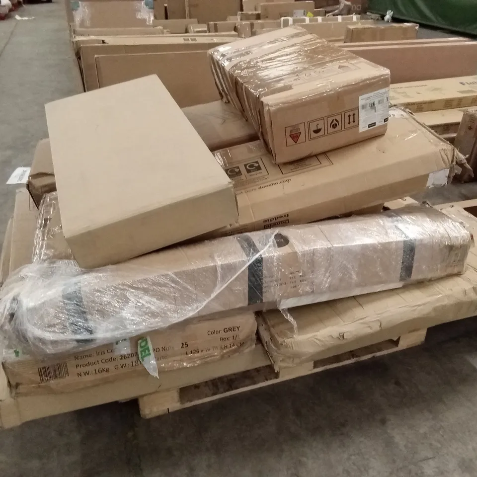 PALLET OF ASSORTED INCOMPLETE DESIGNER FURNITURE AND FURNITURE PARTS