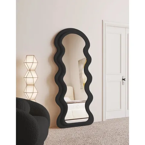 BOXED CHRISHONA MIRROR (1 BOX)