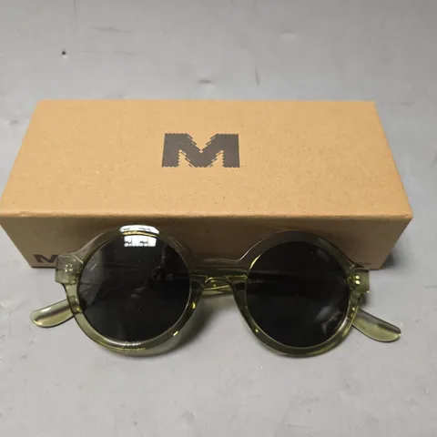 BOXED MELLOR CLEAR GREEN SUNGLASSES