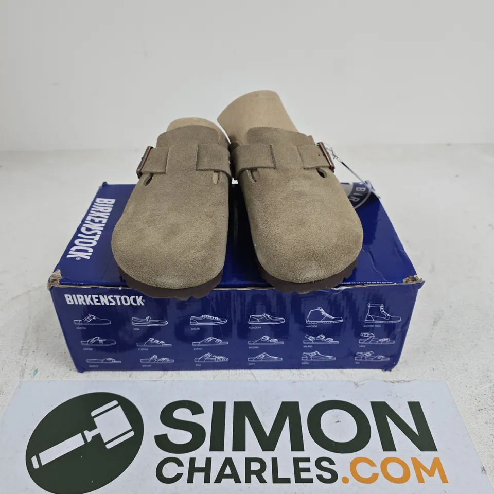 BOXED PAIR OF BIRKENSTOCK BOSTON BS IN TAUPE - UK 5