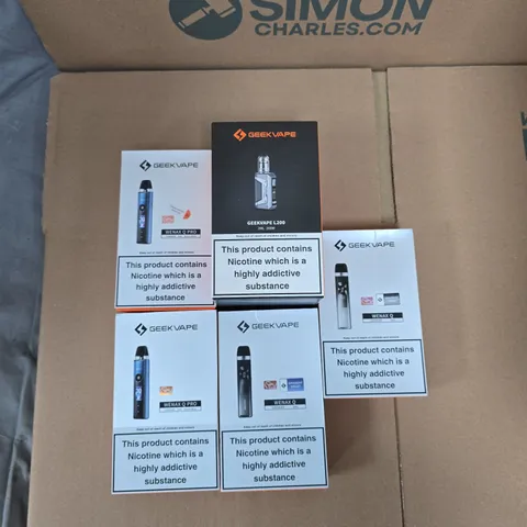 BOX OF APPROXIMATELY 30 ASSORTED E-CIGARETTES AND ACCOMPANIMENTS TO INCLUDE: VARIOUS GEEK VAPE ITEMS 