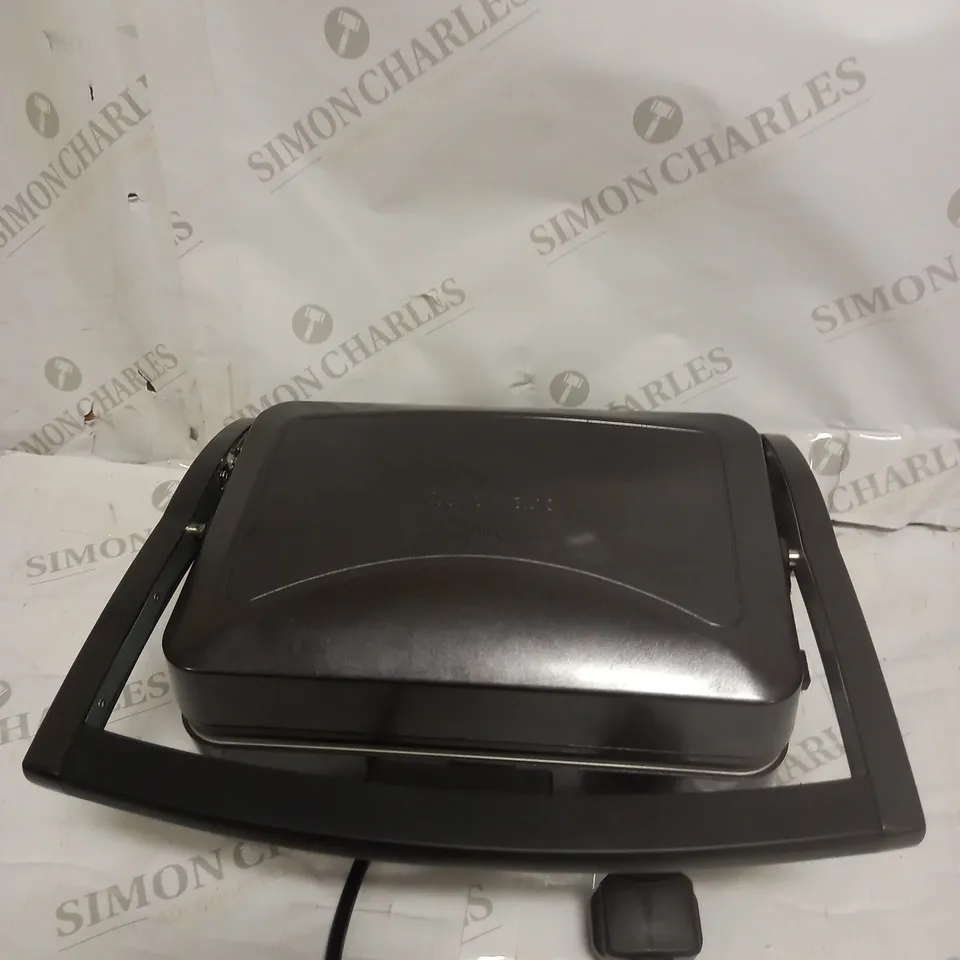CUISINART GRILL AND SANDWICH MAKER GRSM4U