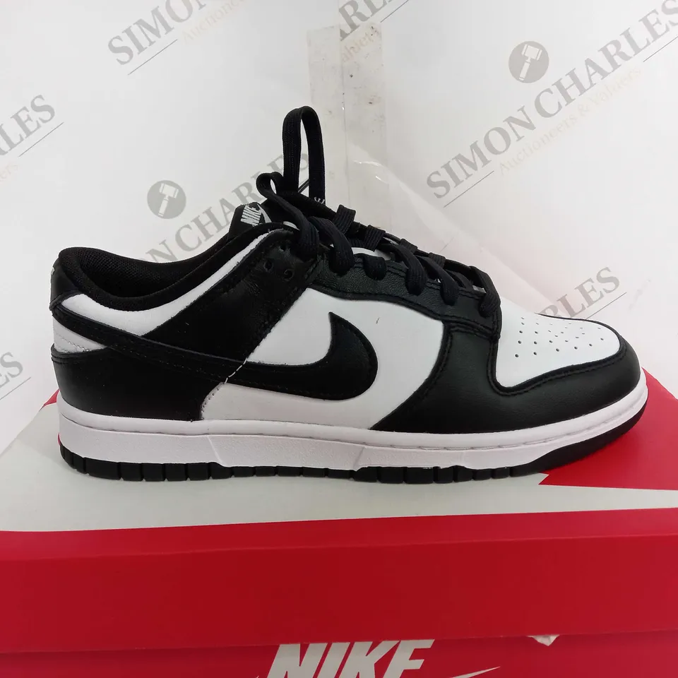 BOXED NIKE PANDA DUNK LOWS RETRO - UK 6.5