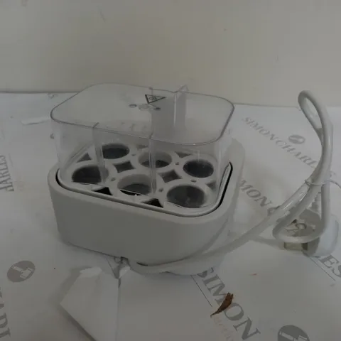 COOK'S ESSENTIALS THE SMART TALKING EGG COOKER