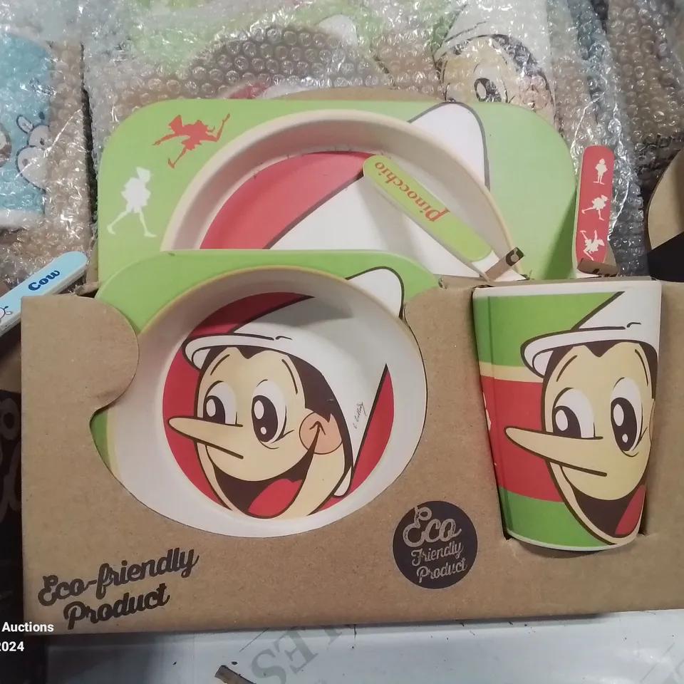 12 SETS OF CHILDREN'S ECO FRIENDLY PLATE, BOWL, CUP AND CUTLERY SETS.