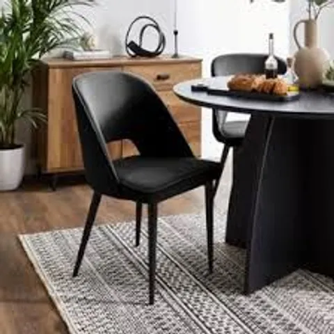 BOXED LILLIA DINING CHAIR BLACK VELVET