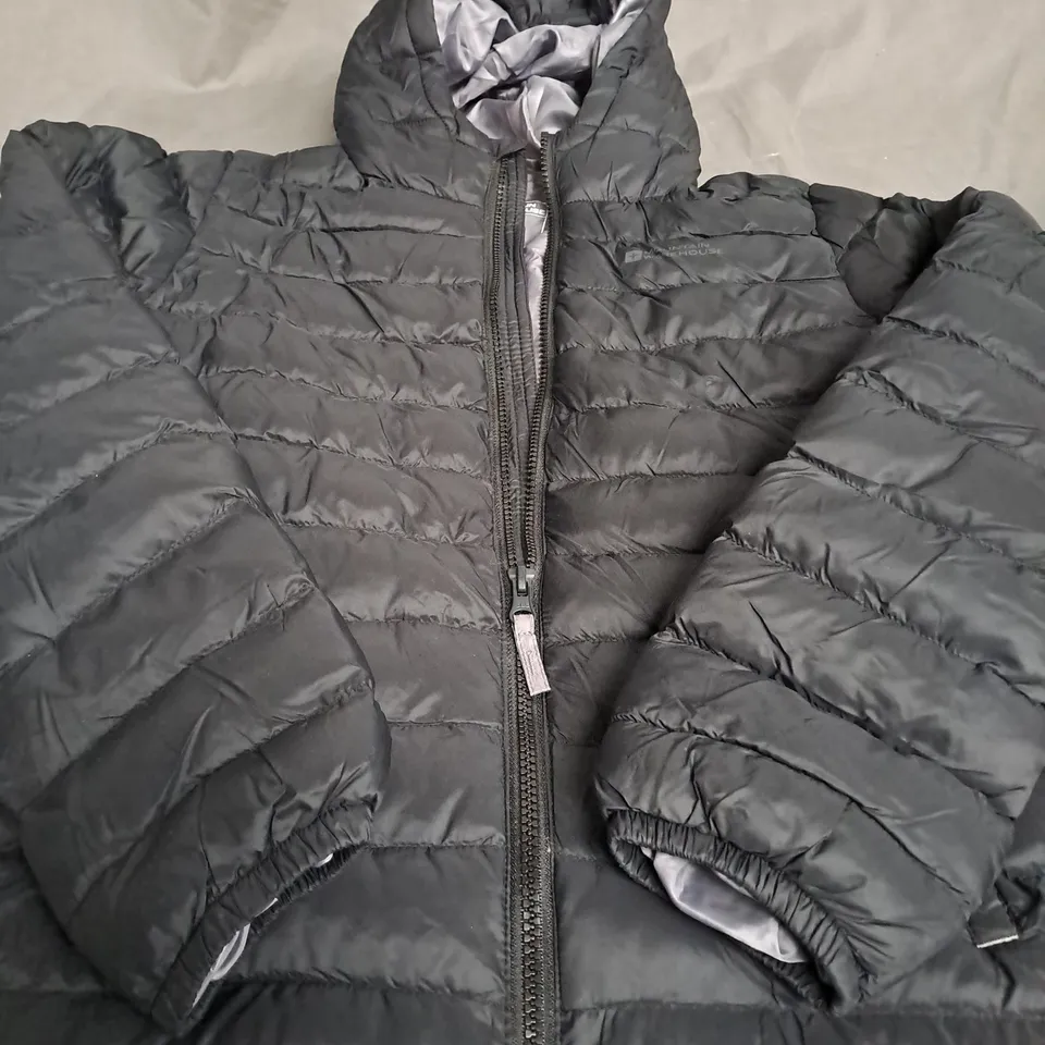 MOUNTAIN WAREHOUSE PADDED BLACK JACKET - 11-12 YEARS