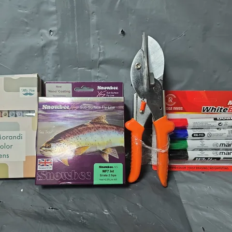 APPROXIMATELY 13 ASSORTED ITEMS TO INCLUDE - WHITE BOARD MARKER , MORANDI COLOR PENS ETC