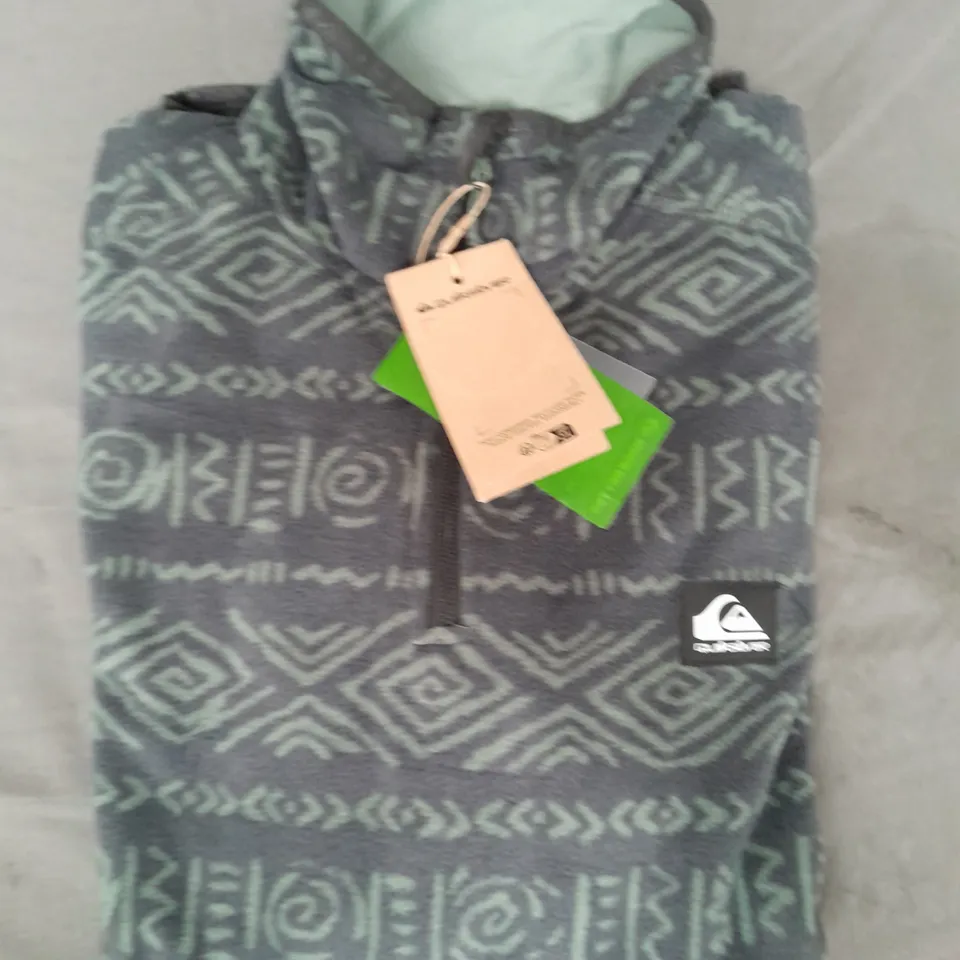 QUICKSILVER FLEECE IN DARK GREEN SIZE XS