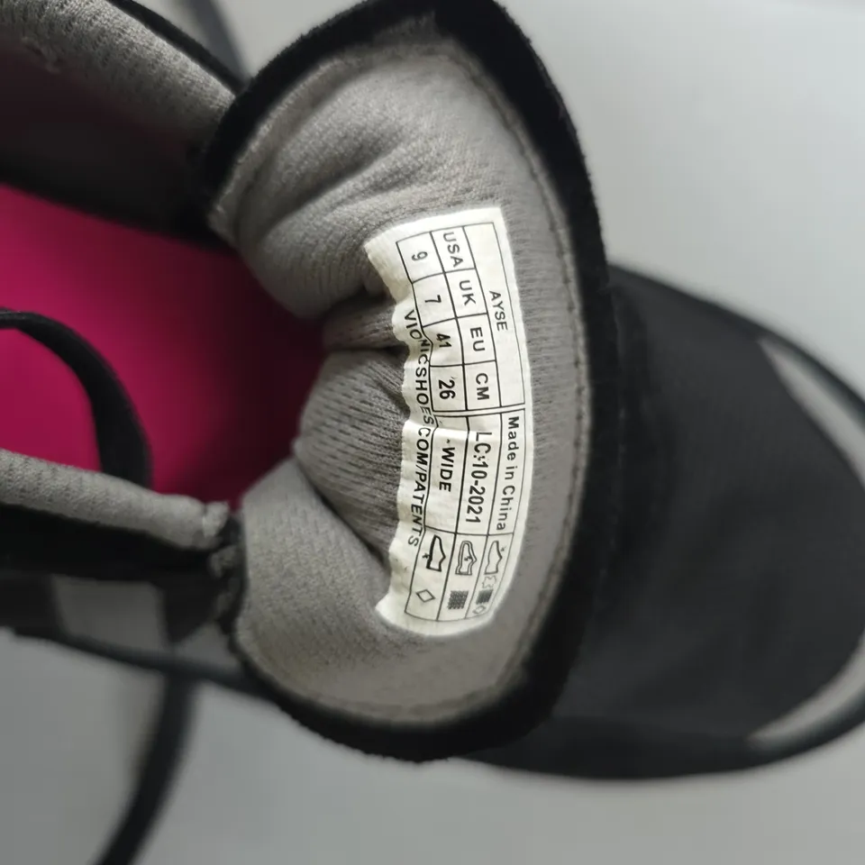 VIONIC BLACK & GREY SNEAKERS WITH PINK INTERIOR – UK 7