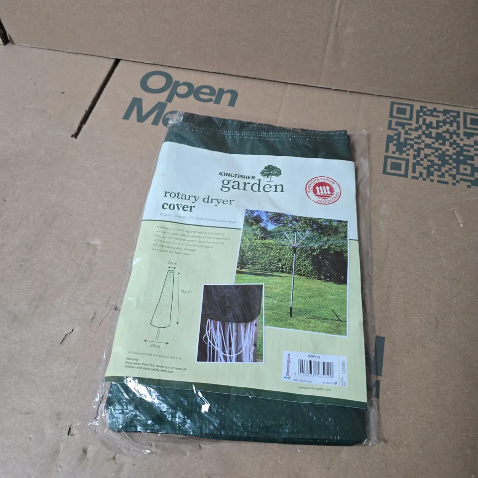 BOX OF APPROXIMATELY 20 ASSORTED HOUSEHOLD ITEMS INCLUDING PREMIUM QUALITY FITTED SHEET , GARDEN ROTARY DRYER COVER AND MARVELLOUS NEEDLE FELTING