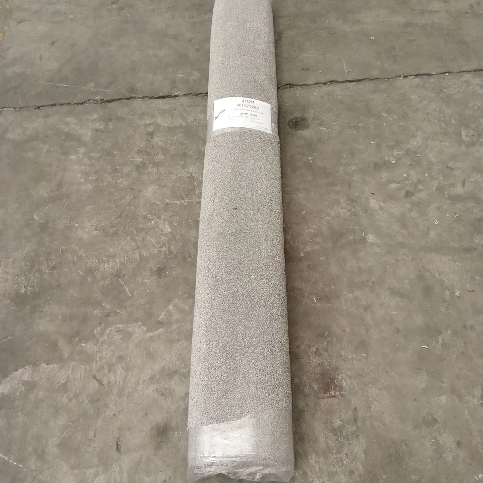ROLL OF QUALITY GRIFFIN MOONLIGHT FELT BACK CARPET // APPROX SIZE; 2 x 4m