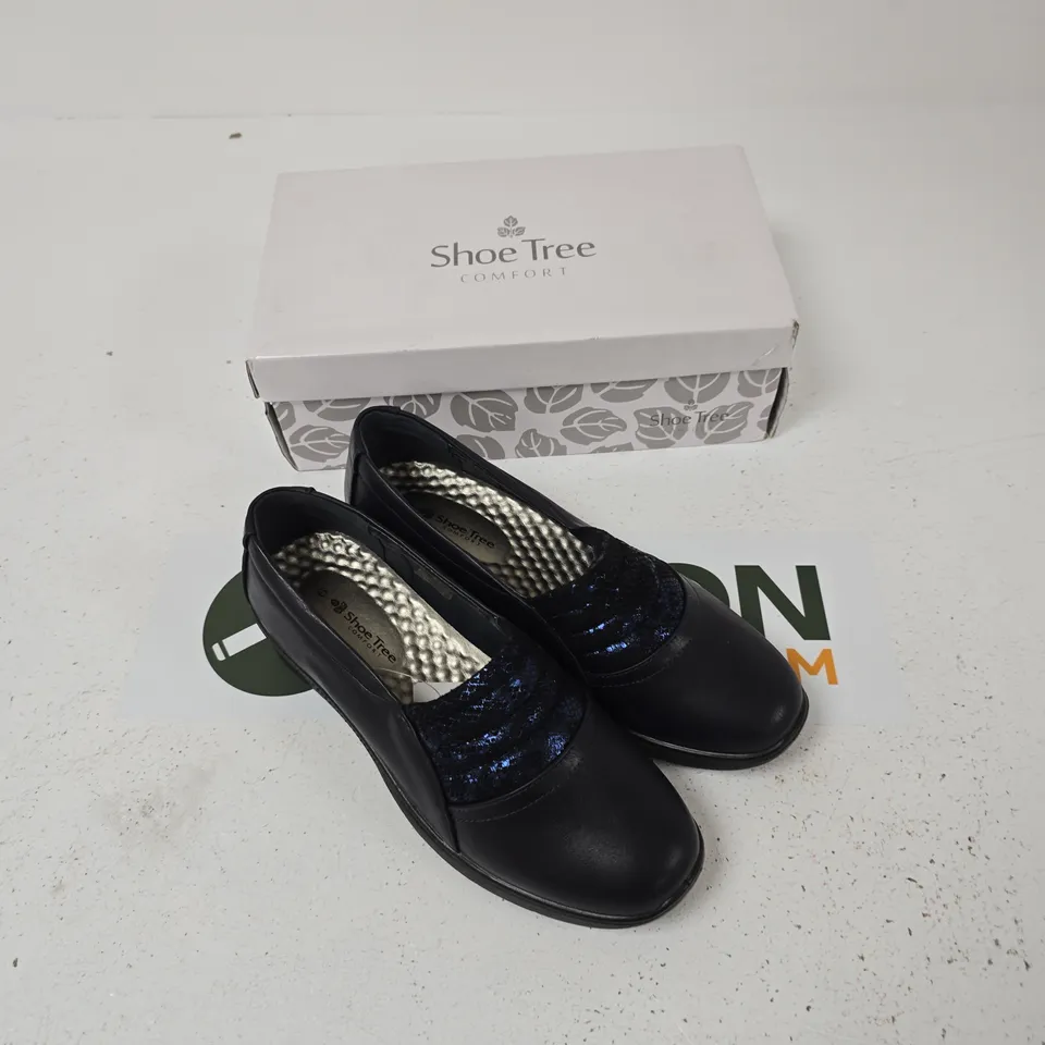 SHOE TREE COMFORT IRENE NAVY SHOES – UK SIZE 6