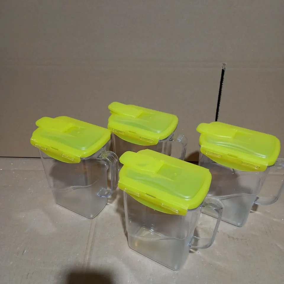 LOCK & LOCK SET OF DRINK JUGS BANANA