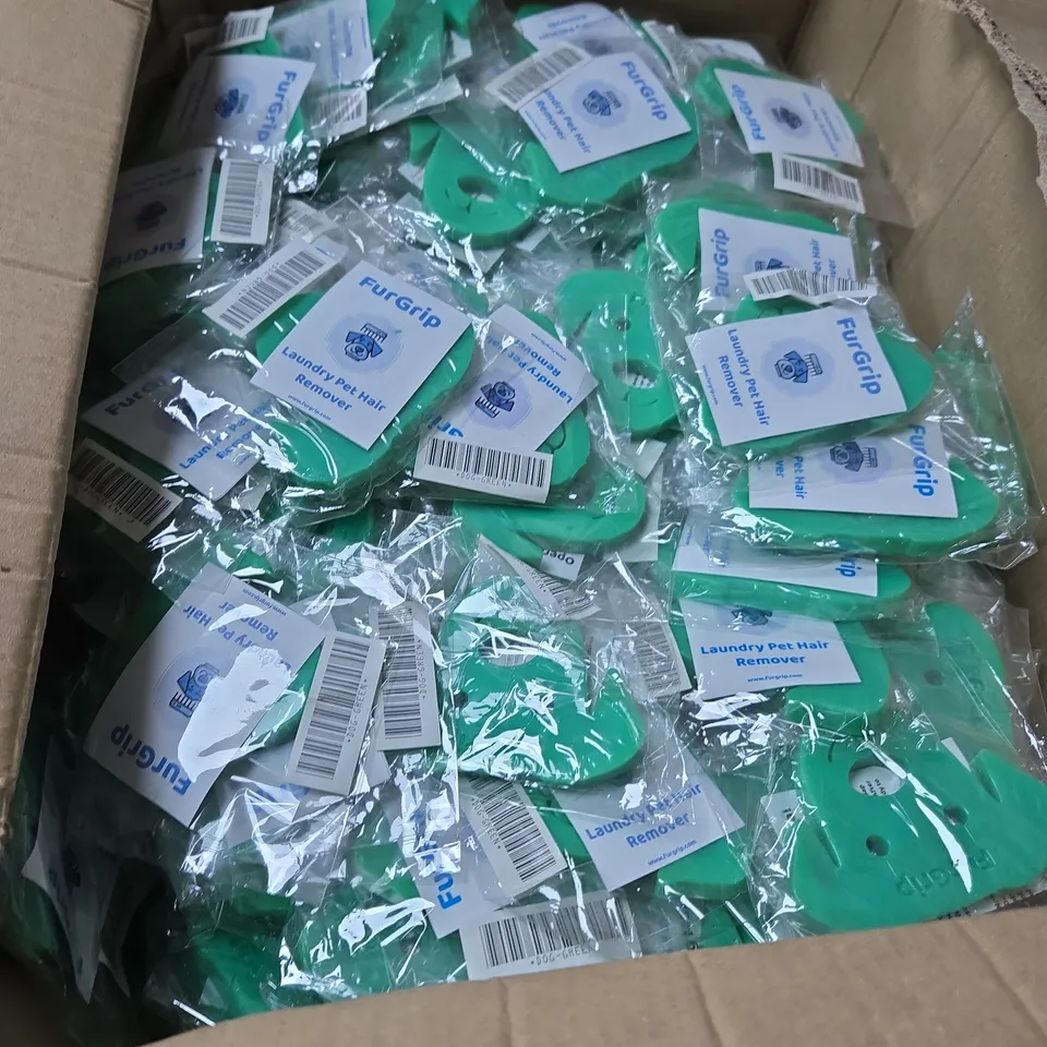 APPROXIMATELY 400 FURGRIP DOG LAUNDRY PET HAIR REMOVERS