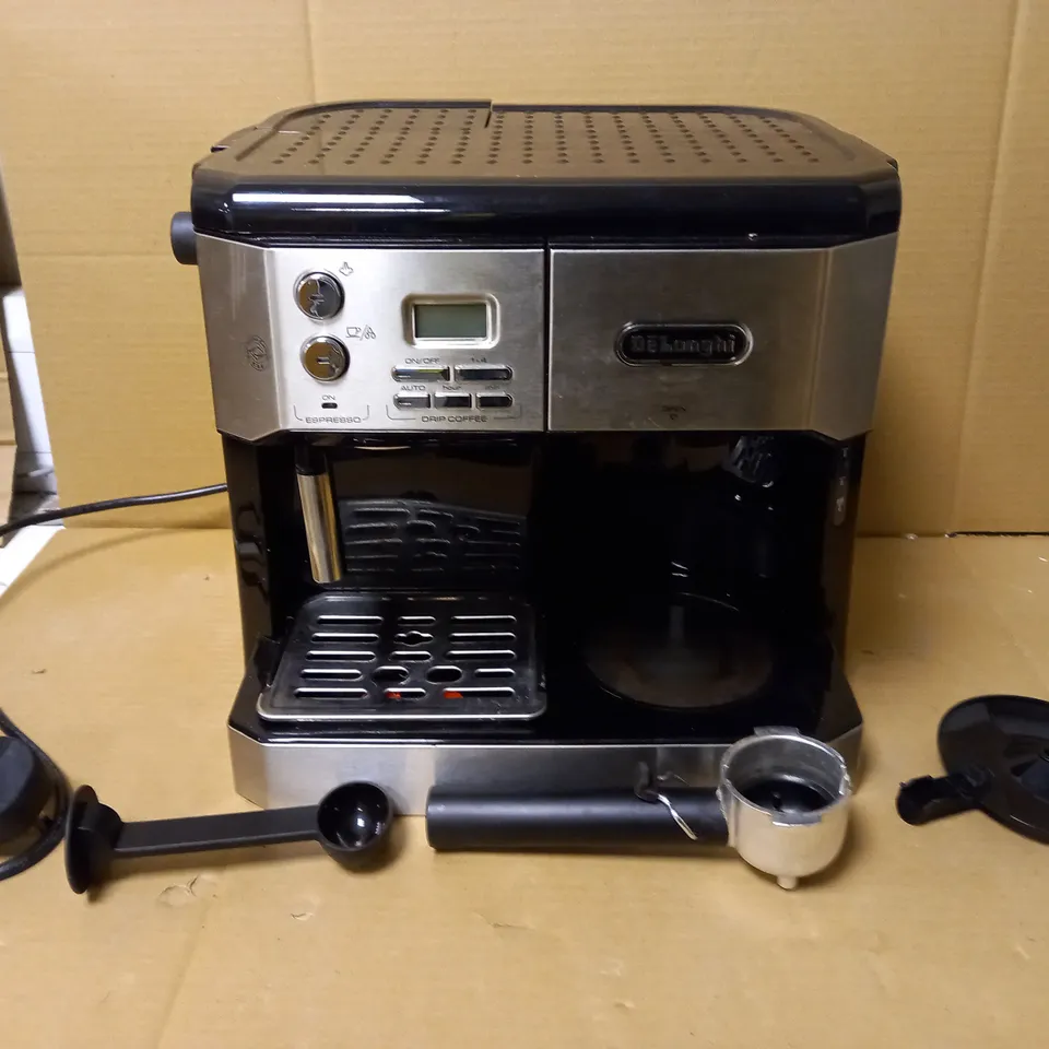 DE'LONGHI COMBI COFFEE MACHINE