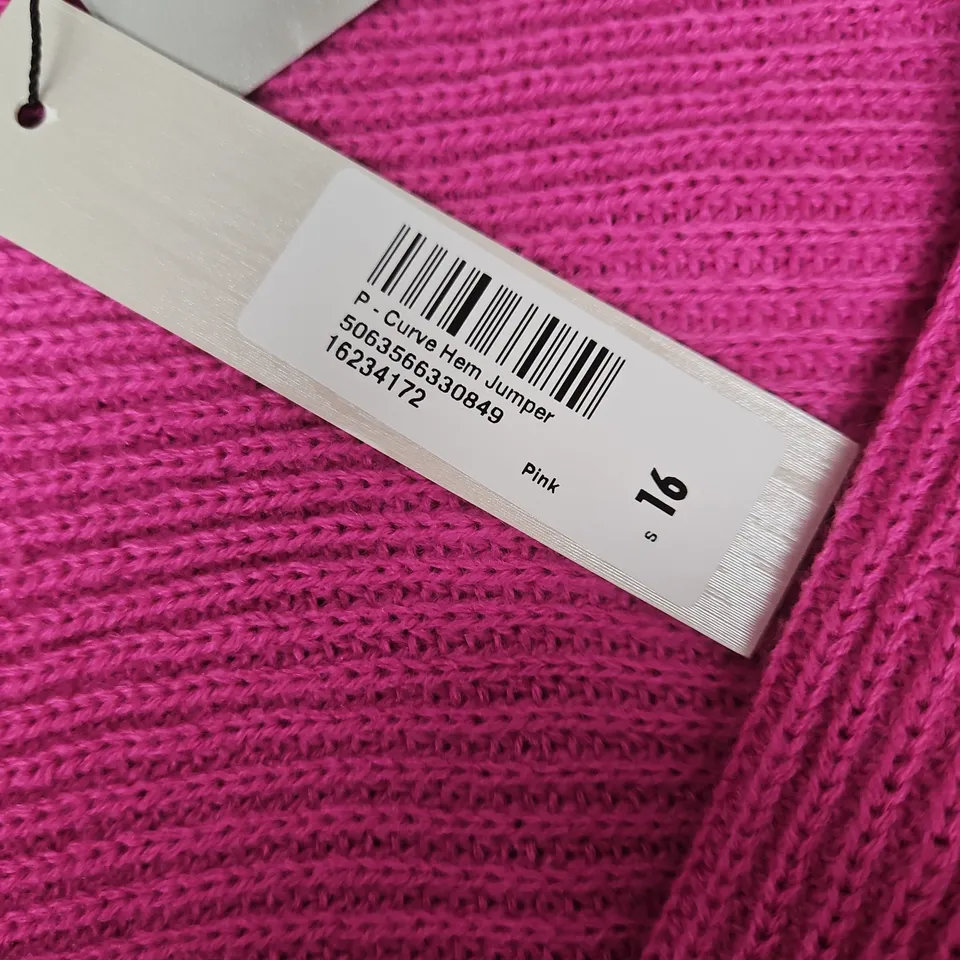 ROMAN PETITE CURVE HEM JUMPER – PINK – SIZE S