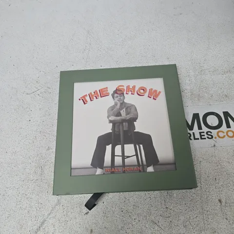 NIALL HORAN β THE SHOW FRAMED ALBUM