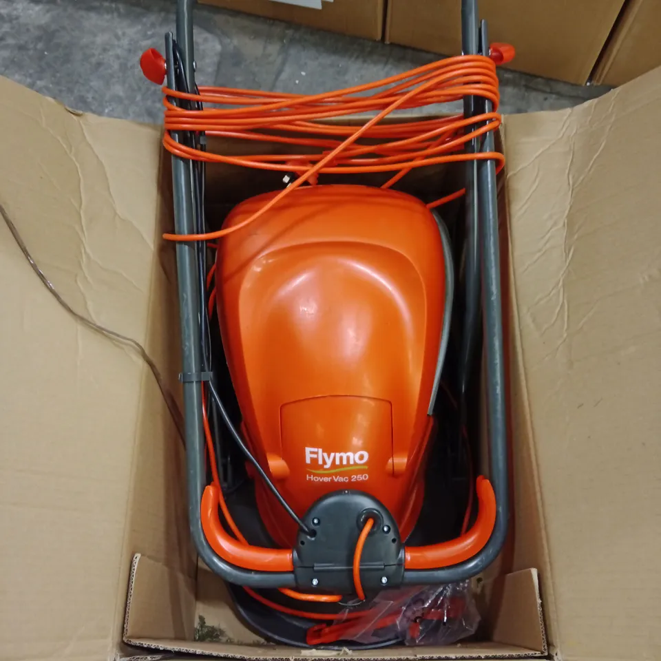 FLYMO HOVER VAC 250 GARDEN VACUUM (9679093-01) – BOXED
