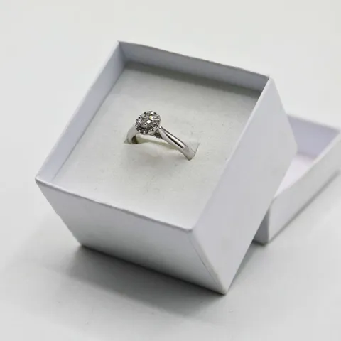 9CT WHITE GOLD NATURAL DIAMOND SET CLUSTER RING