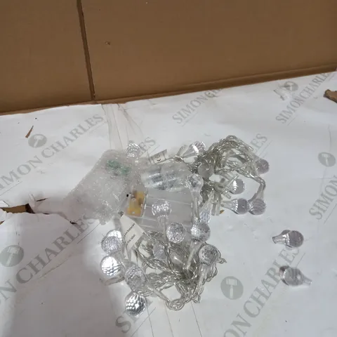 LED LIGHT STRING IN LIGHTBULB STYLE 2 FACET