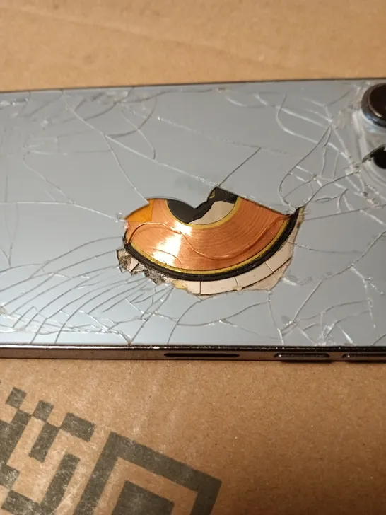 Lot 9467: APPLE IPHONE 13 PRO MAX - 5656546 | Simon Charles Auctioneers