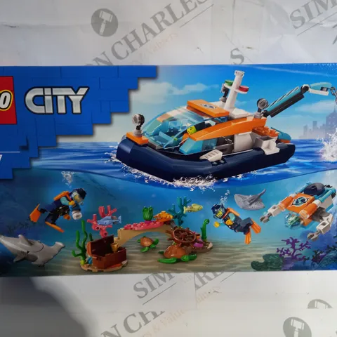 BOXED LEGO CITY BOAT 60377