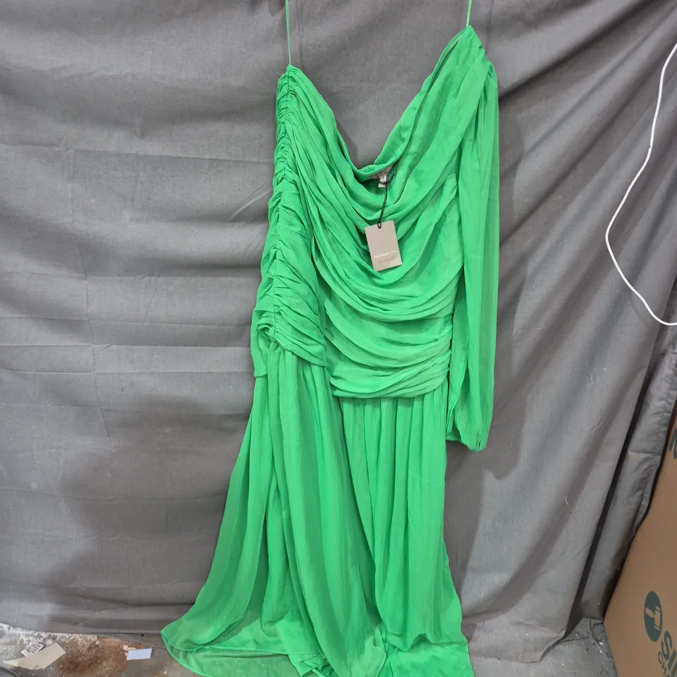UK 14 RIVER ISLAND STUDIOS GREEN RUCHED DRESS (EU 40, US 10)