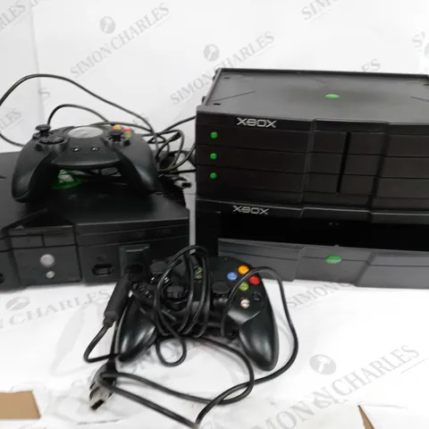XBOX WITH GAMES AND TWO CONTROLLERS - GAMES INCLUDING COLIN MCRAE RALLY 3, GUN AND NEED FOR SPEED MOST WANTED