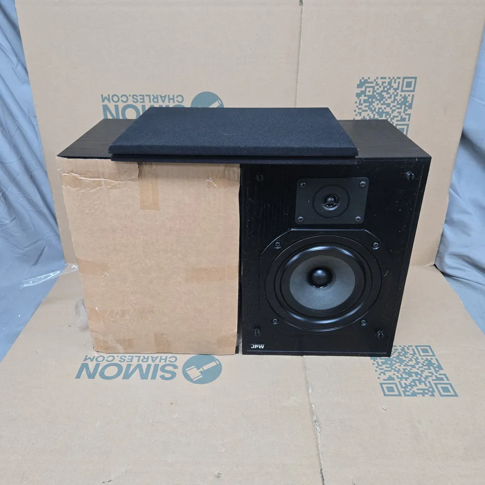 2 X JPW BLACK SPEAKERS, NO ACCESSORIES BOXED