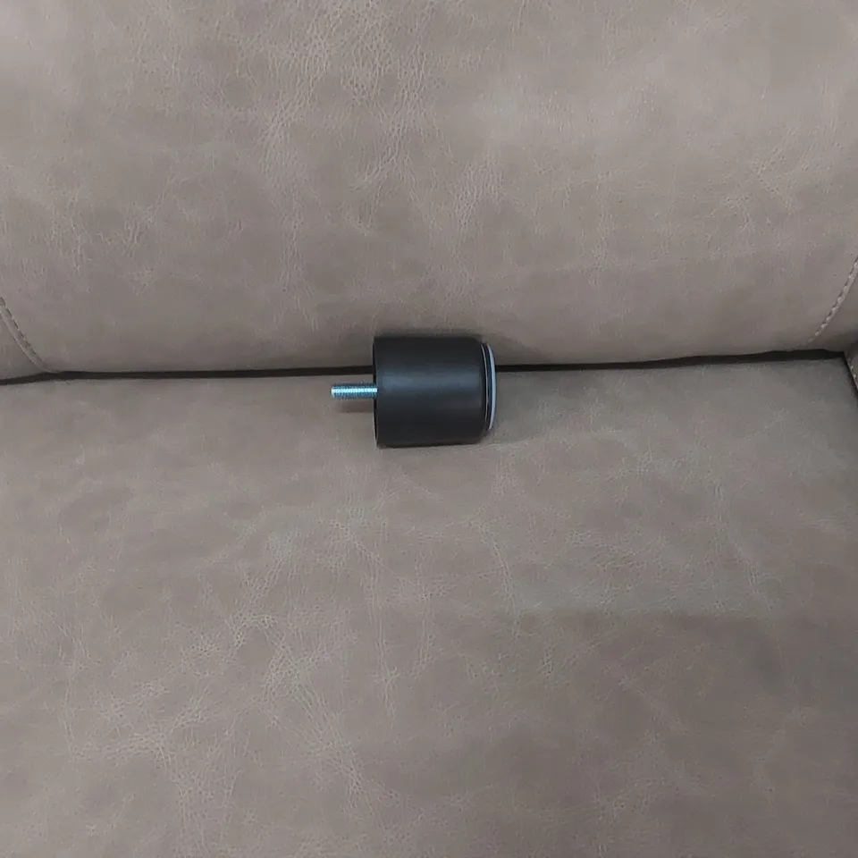 QUALITY DESIGNER ITALIAN MADE LEATHER PATRIZIO 3 SEATER SOFA IN LEATHER ROPE COLOUR