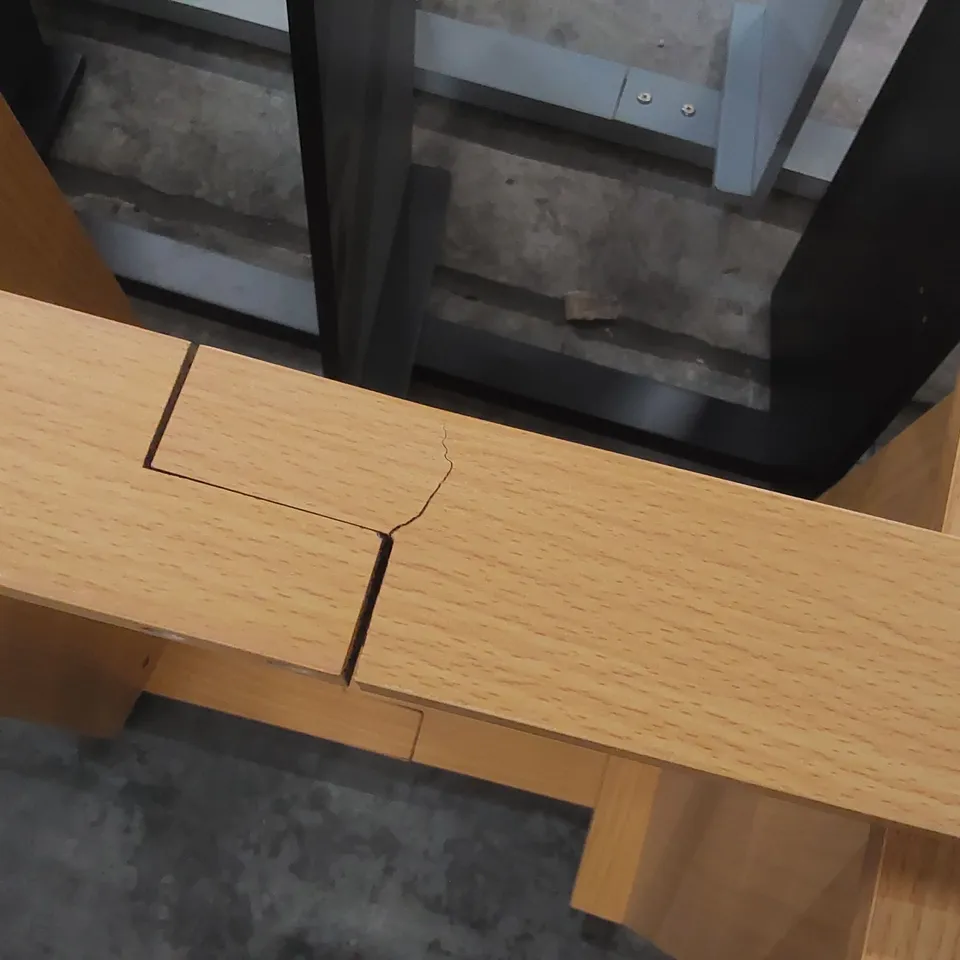 WOODEN LADDER BOOKCASE