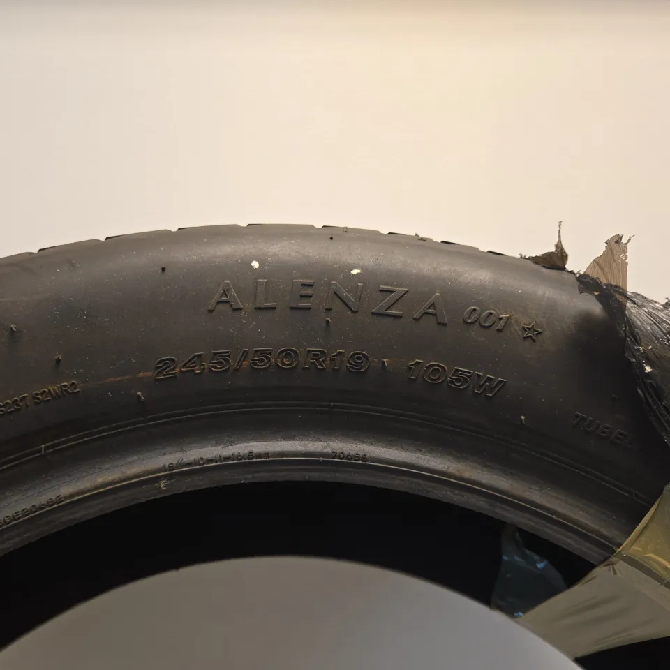 BRIDGESTONE ALENZA 245/50R19 TYRE – 105W TYRE