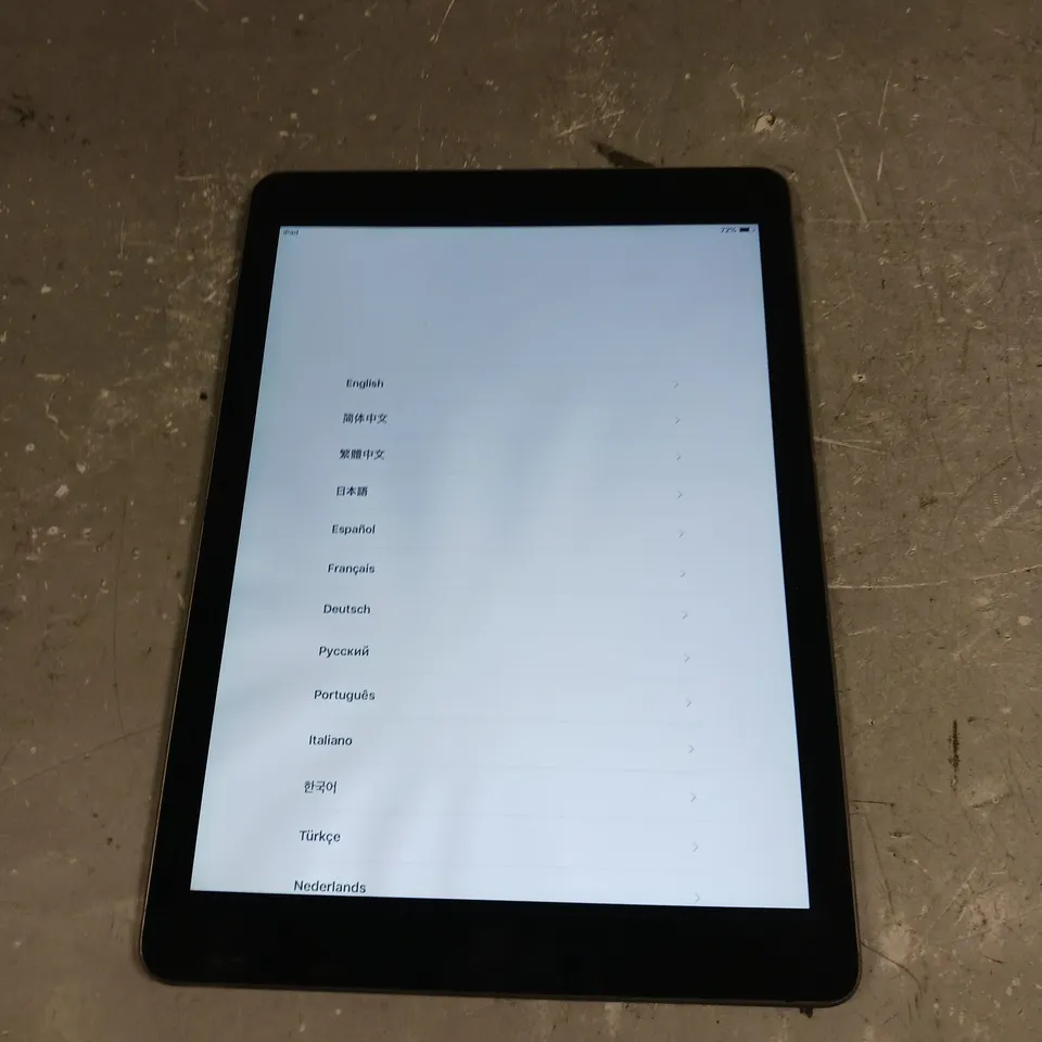 APPLE IPAD AIR SPACE GREY - MODEL A1474 