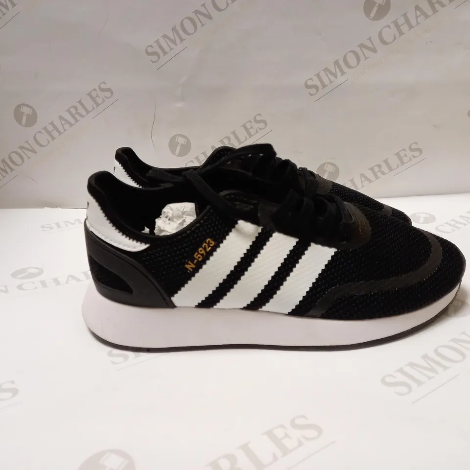 ADIDAS ORIGINALS N-5923 J SHOES SIZE 5