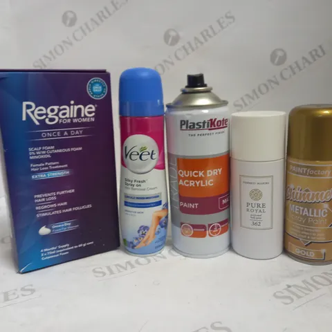 LOT OF APPROXIMATELY 17 ASSORTED AEROSOLS, TO INCLUDE REGAINE, VEET, PAINT, ETC - COLLECTION ONLY
