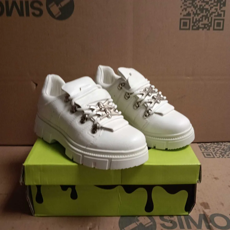 KOI KIDZ LIL RIMO CORE TRAINERS WHITE SIZE 2