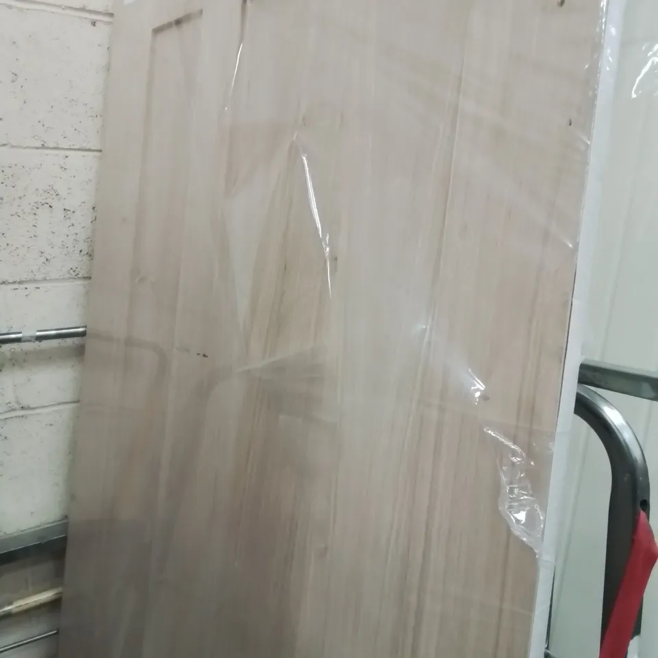 THREE VERTICAL PANEL INTERNAL DOOR OAK 78" × 33"