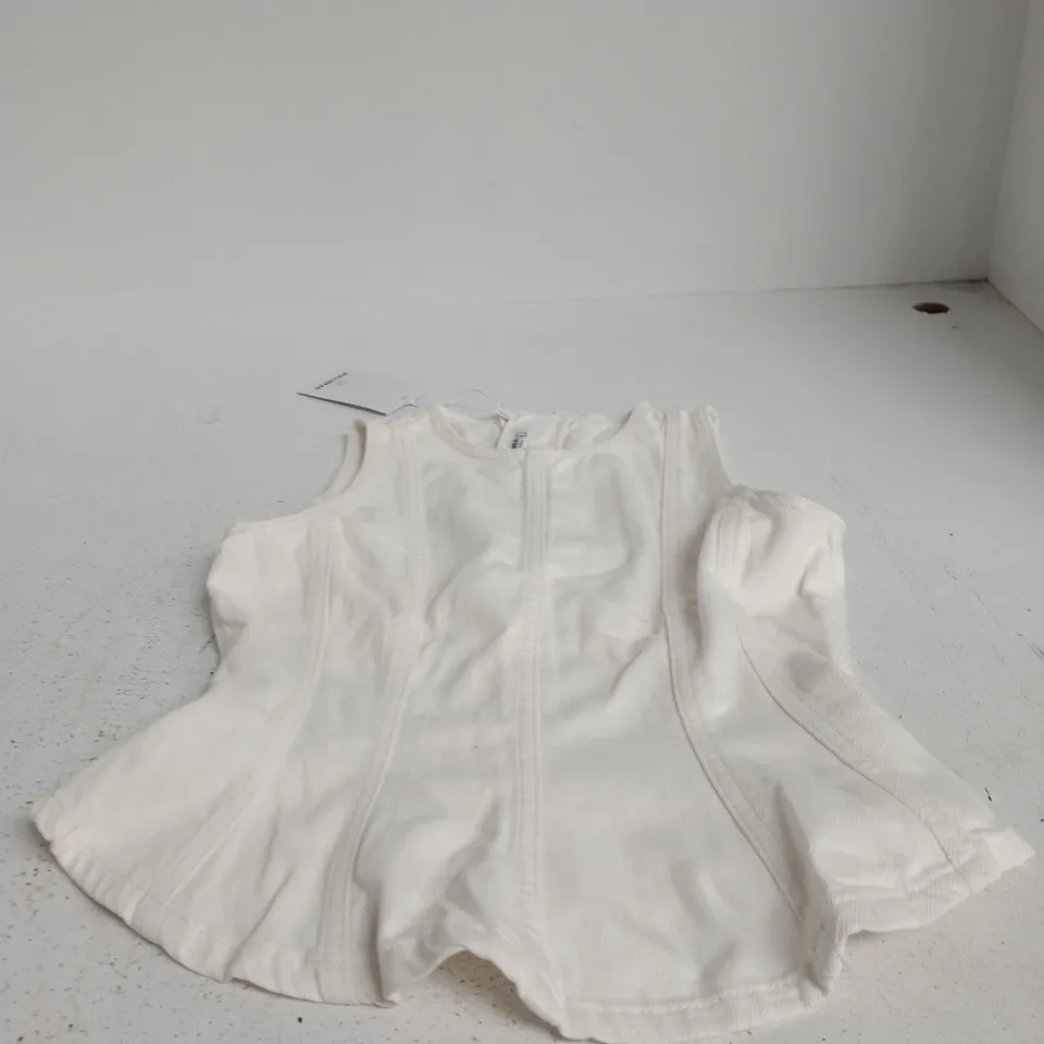 PULL & BEAR WHITE SLEEVELESS ZIP TOP – UK S