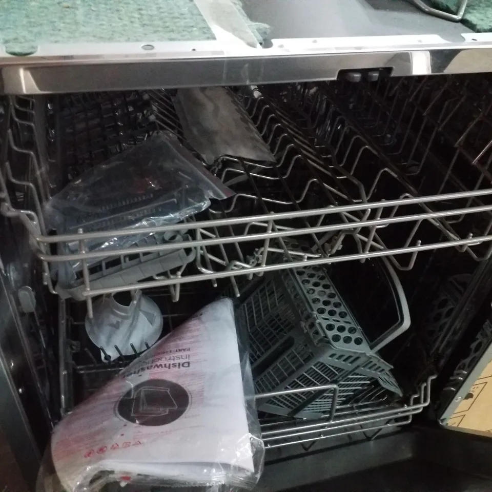 COMFEE KWH-BD1413I-B FULLY INTEGRATED DISHWASHER