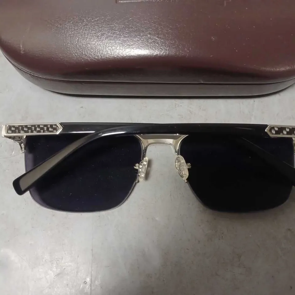 BOXED LONDON RETRO KEVIN MATT BLACK/SHINY SILVER SUNGLASSES 