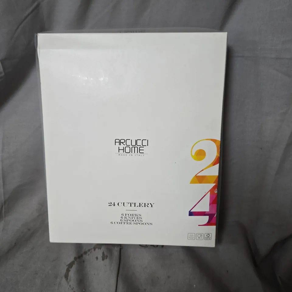 ARCUCCI HOME 24-PIECE CUTLERY SET 