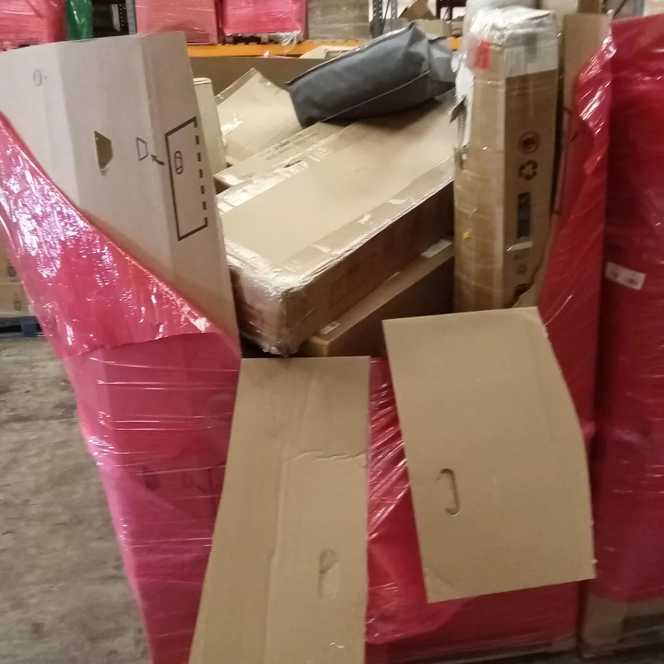PALLET OF ASSORTED HOUSEHOLD GOODS AND PRODUCTS TO INCLUDE; WEIGHTED BLANKET, CORNER COMPUTER DESK, BOXED FURNITURE ETC 