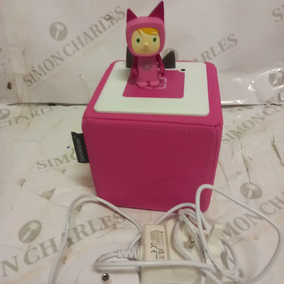TONIE PINK STARTER KIT  RRP £79.99