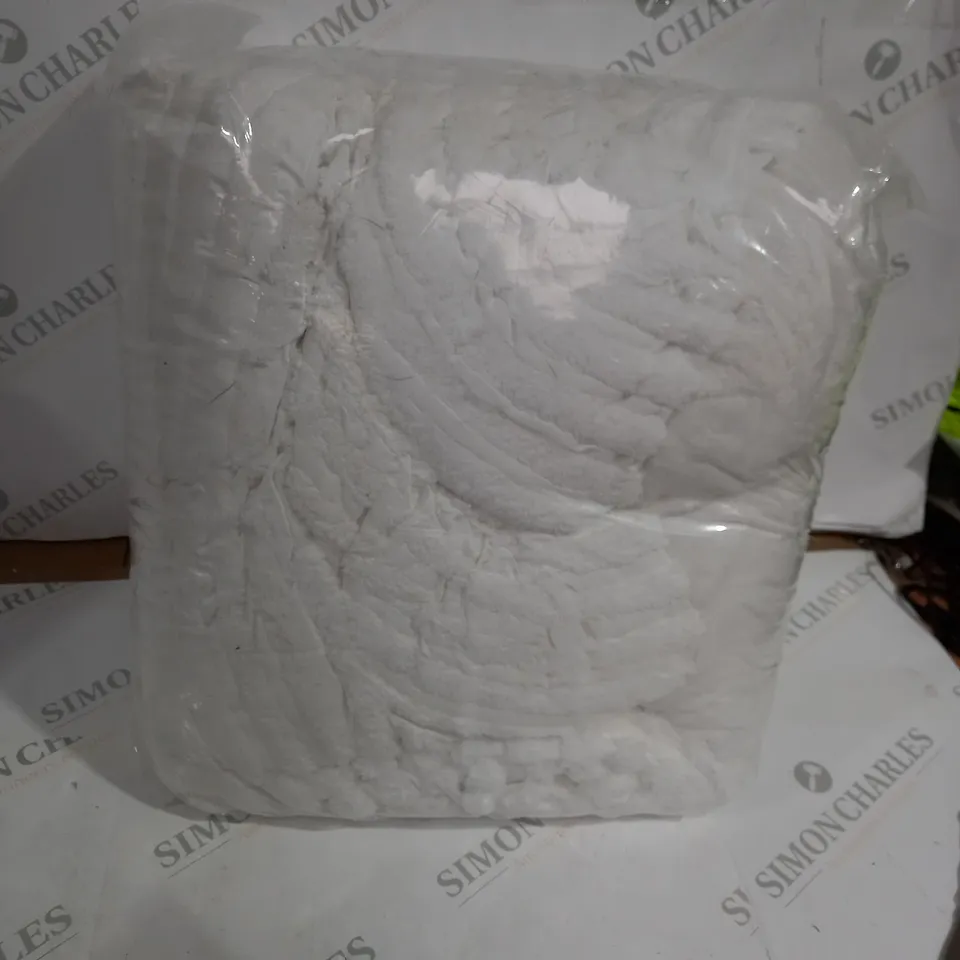 COZEE HOME 4PC DUVET SET FLUFFY VELVET WHITE KING SIZE