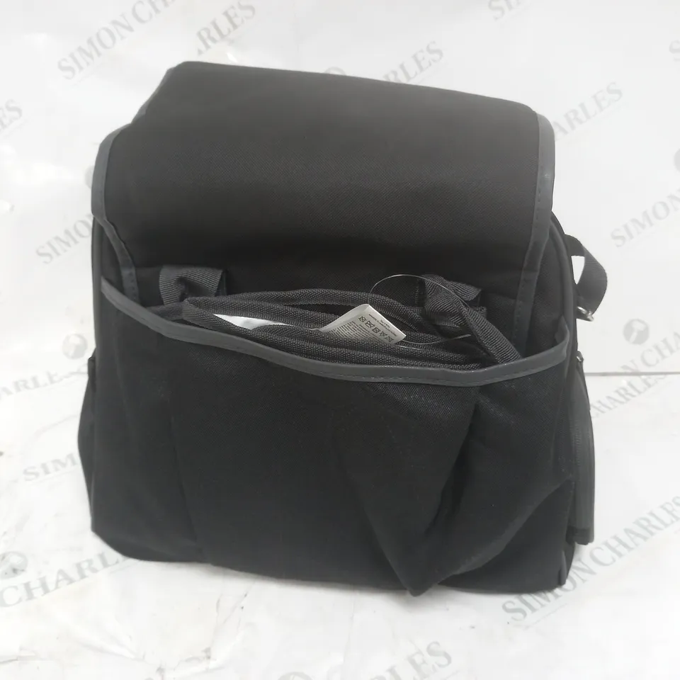 BABYMOOV STYLE BAG IN BLACK