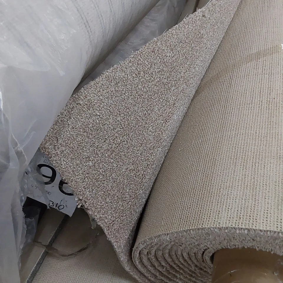 ROLL OF QUALITY PRIMO NATURALS WILD HONEY CARPET // SIZE UNSPECIFIED 