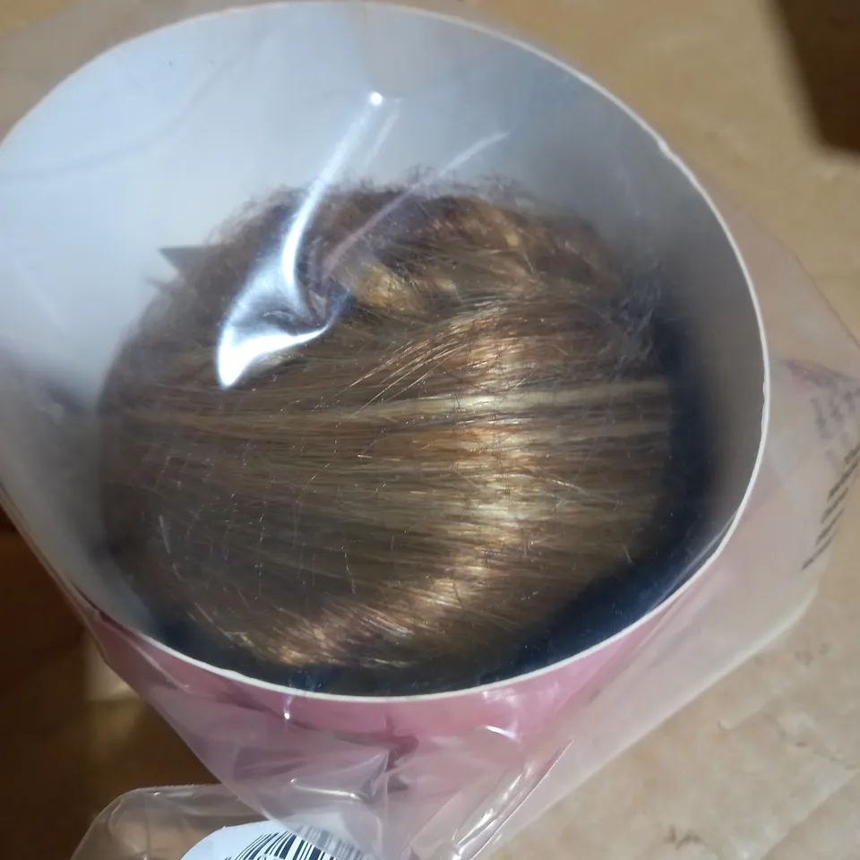 TONI BRATTINS HAIR FABULOUS HONEY DO BUN  